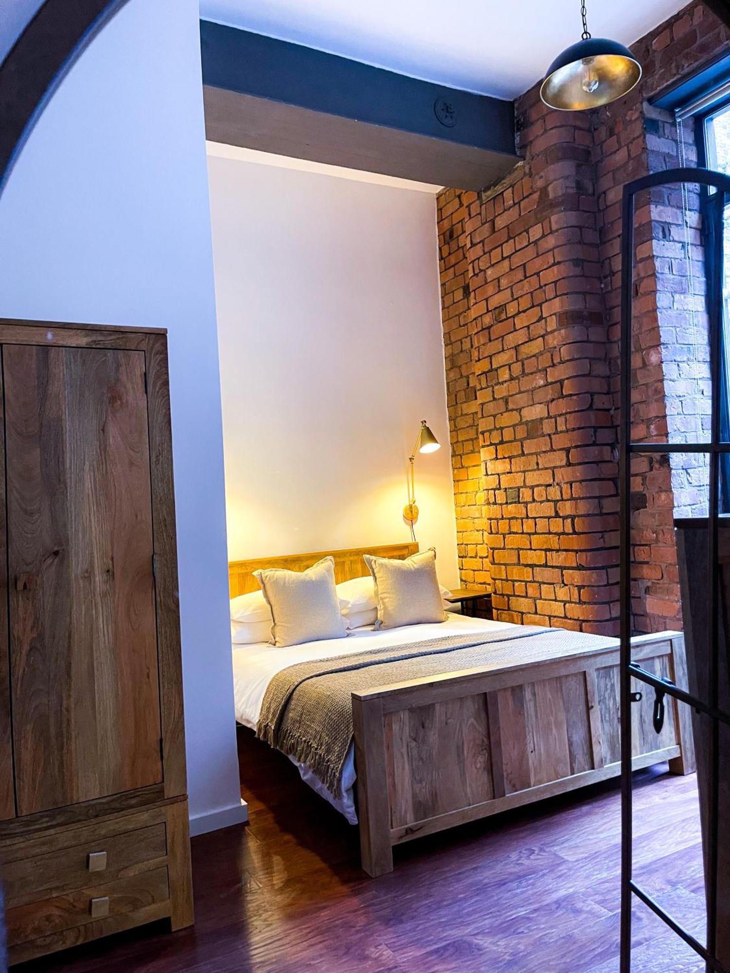 Stylish Loft Apartament - City Center L1 ลิเวอร์พูล ภายนอก รูปภาพ